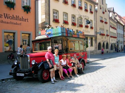 Auto met cadeautjes Kathe Wolfahrt